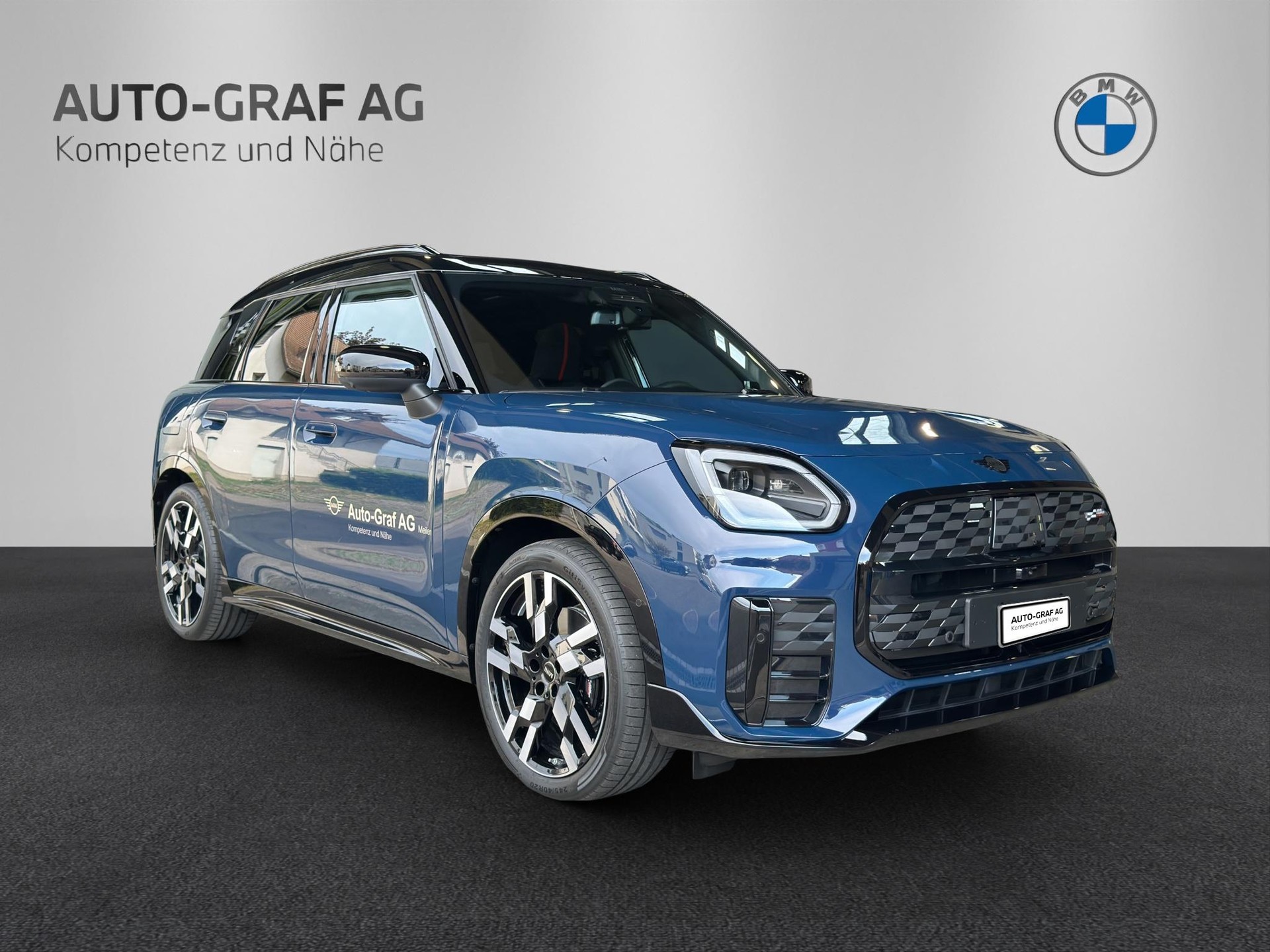 MINI "JCW" Countryman SE ALL4-image-6