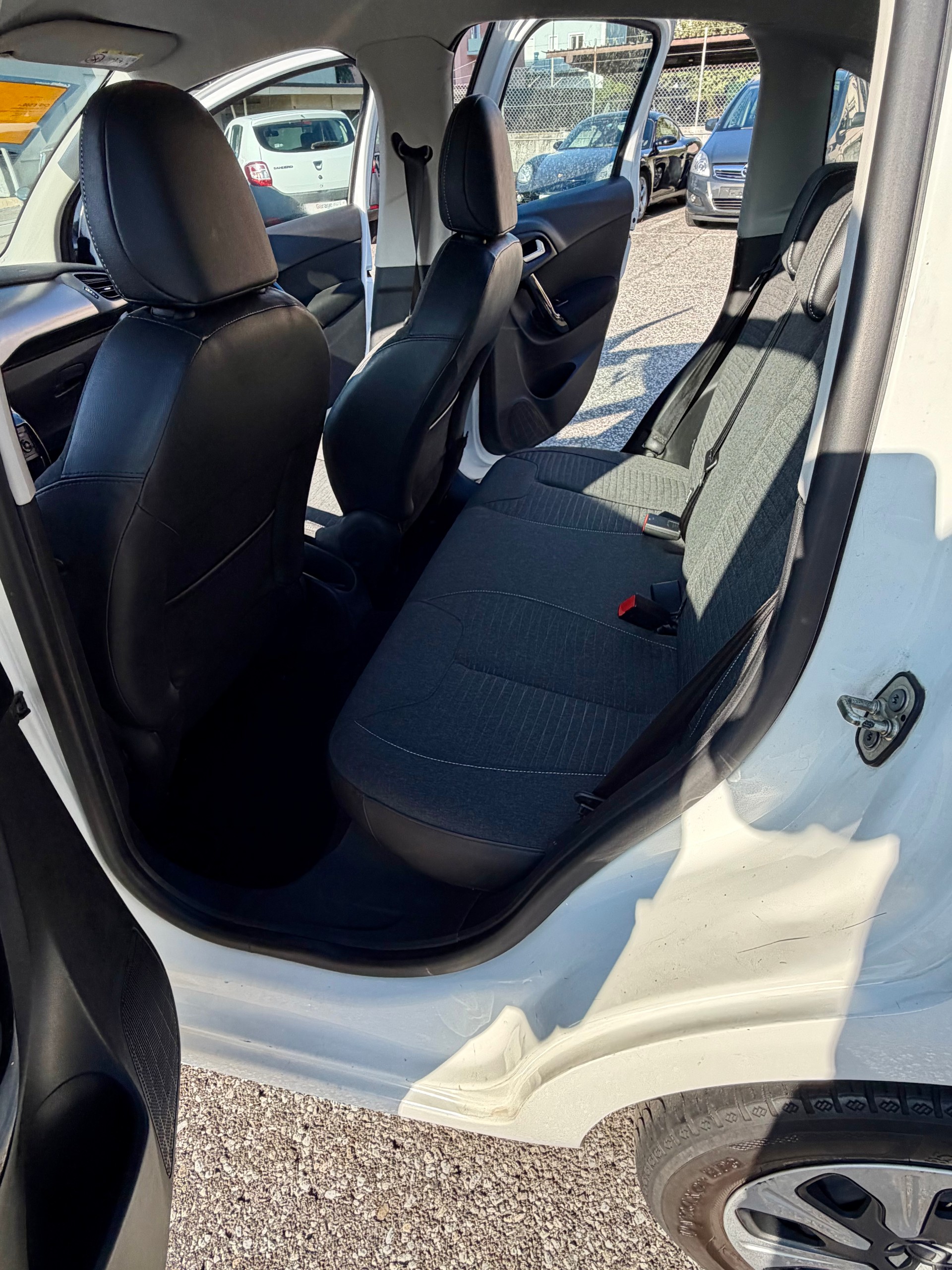 CITROEN C3 1.2i Séduction-image-7