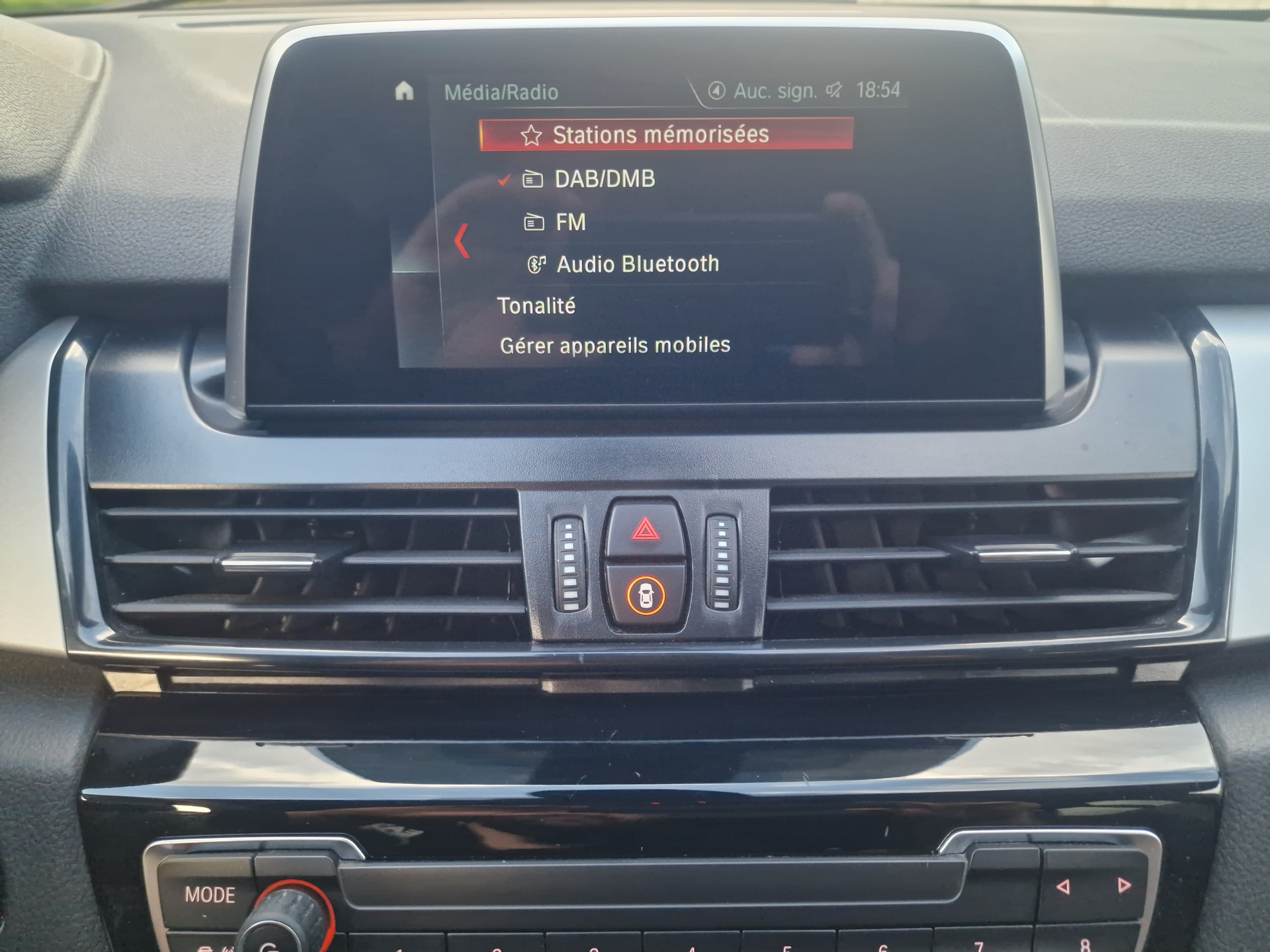 BMW 218d xDrive Gran Tourer Steptronic Sport Line-image-12