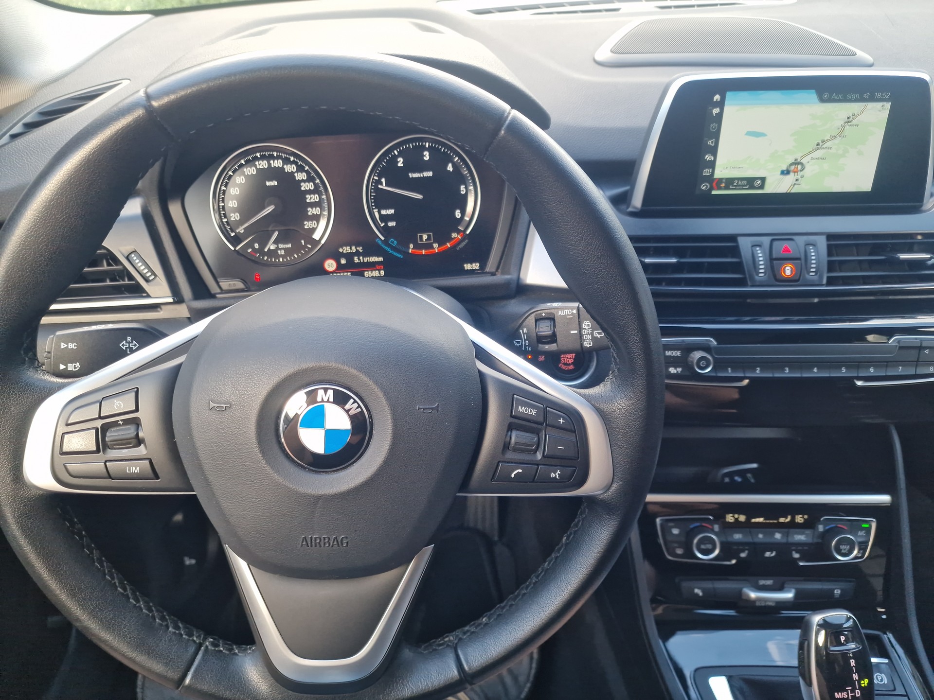 BMW 218d xDrive Gran Tourer Steptronic Sport Line-image-9