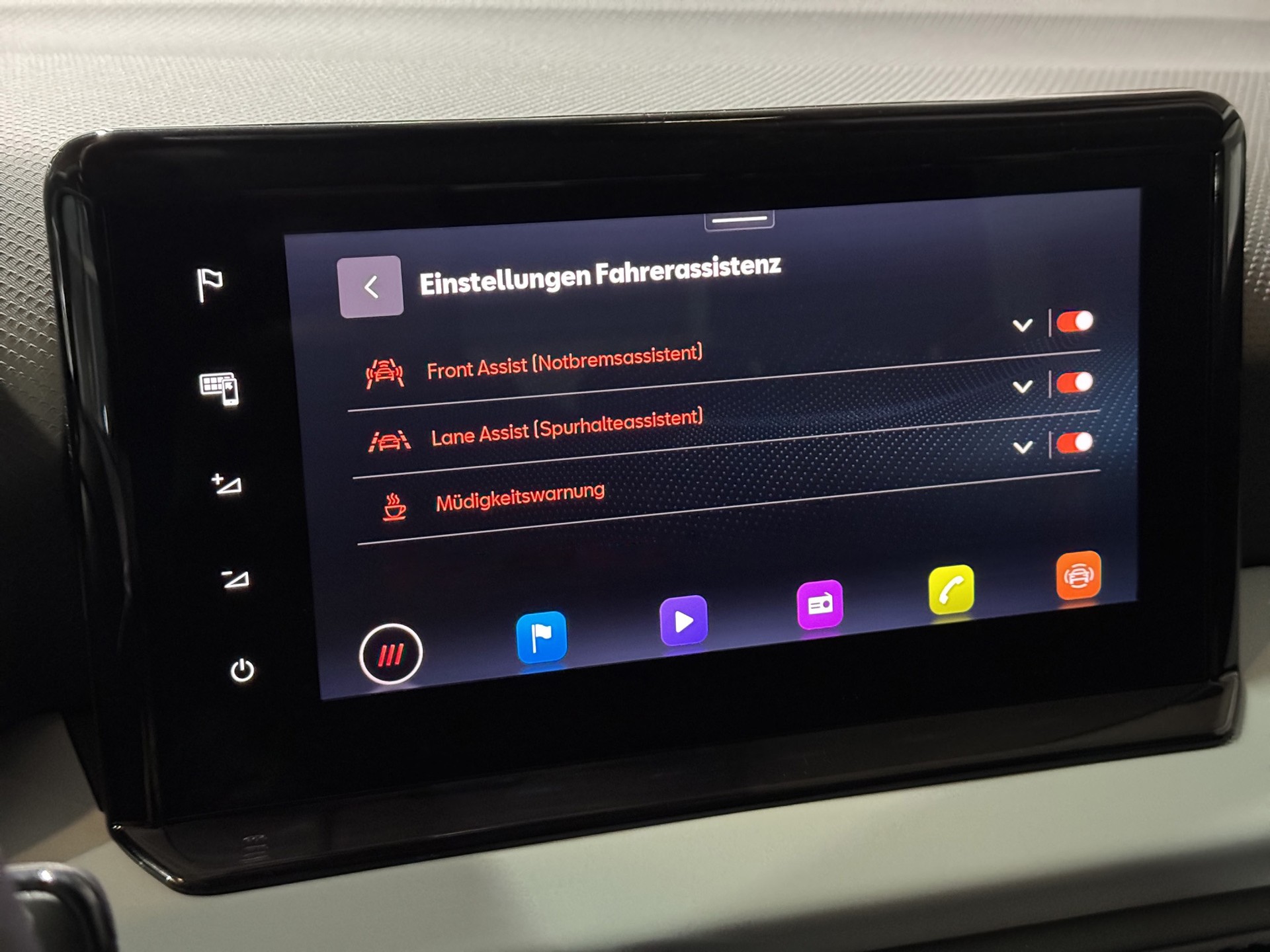 SEAT Arona 1.0 TSI Eco Move DSG "Navi-Digital Cockpit"-image-16