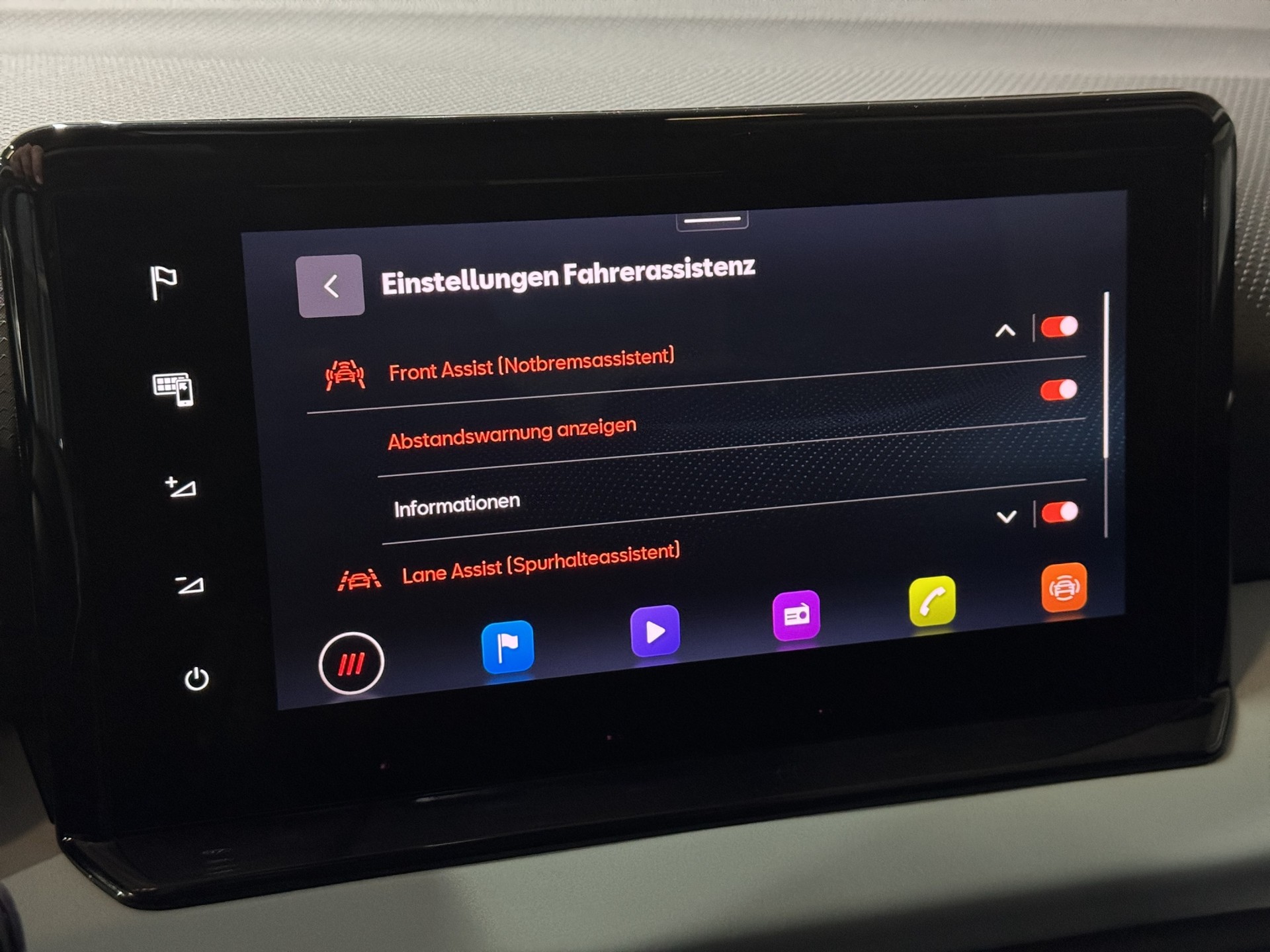 SEAT Arona 1.0 TSI Eco Move DSG "Navi-Digital Cockpit"-image-17
