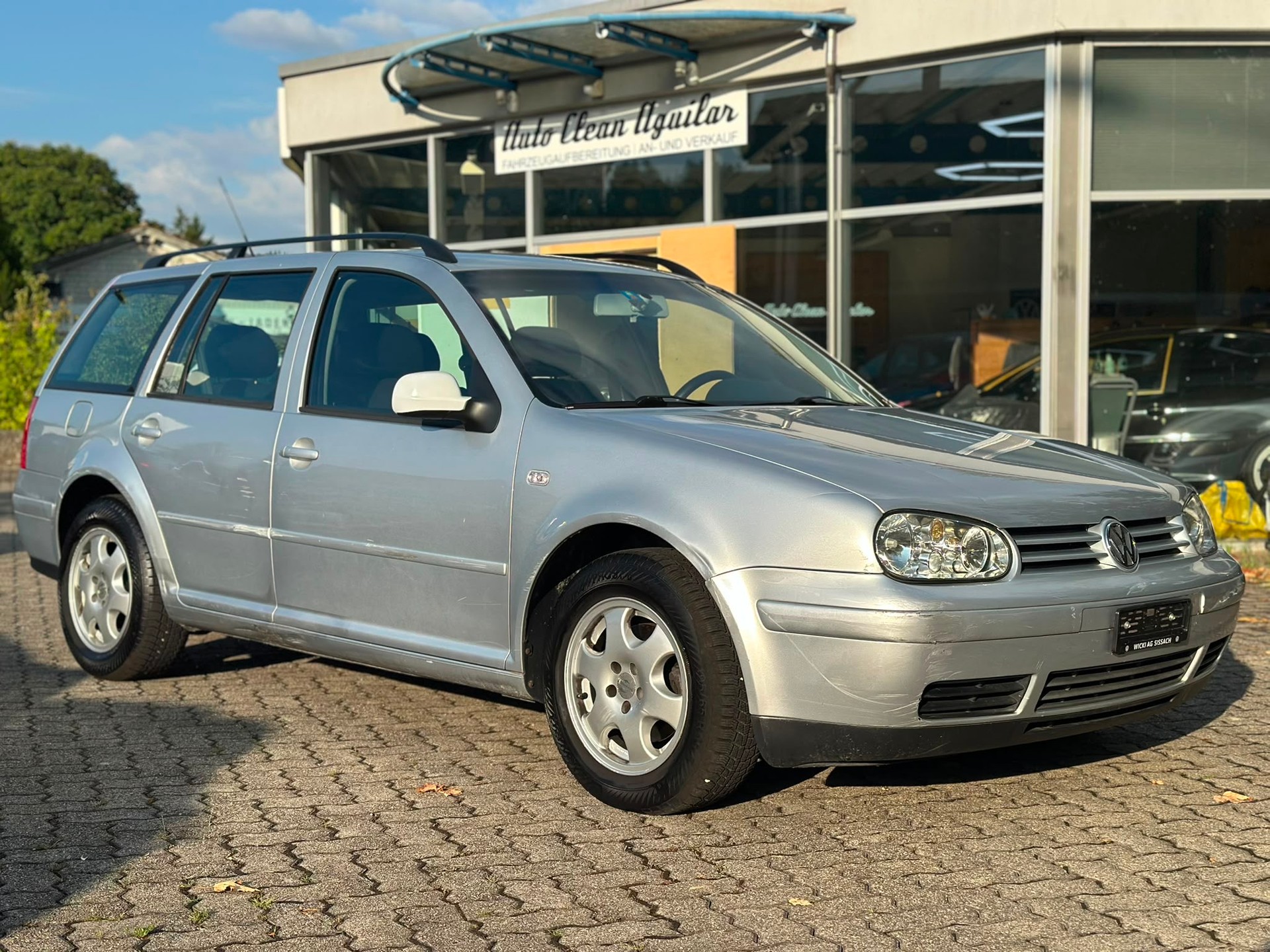 VW Variant-image-0