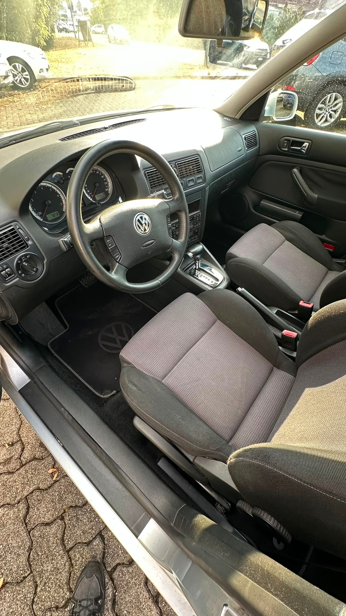 VW Variant-image-5