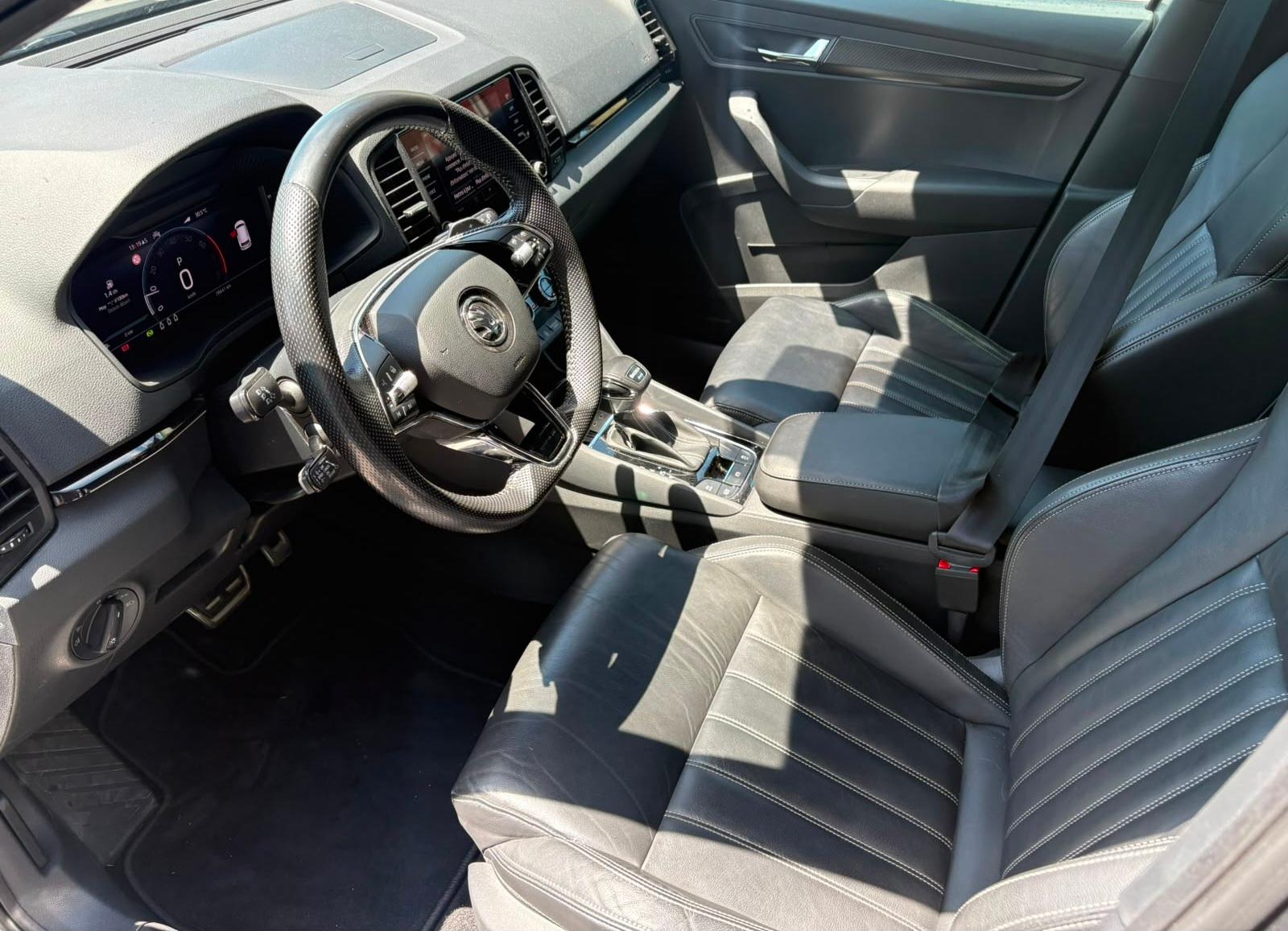 SKODA Karoq 2.0 TSI SportLine 4x4 DSG-image-4