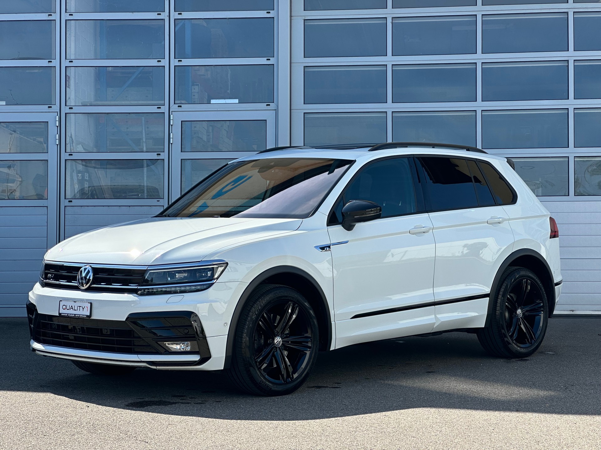 VW Tiguan 2.0TSI R-Line 4Motion DSG-image-0