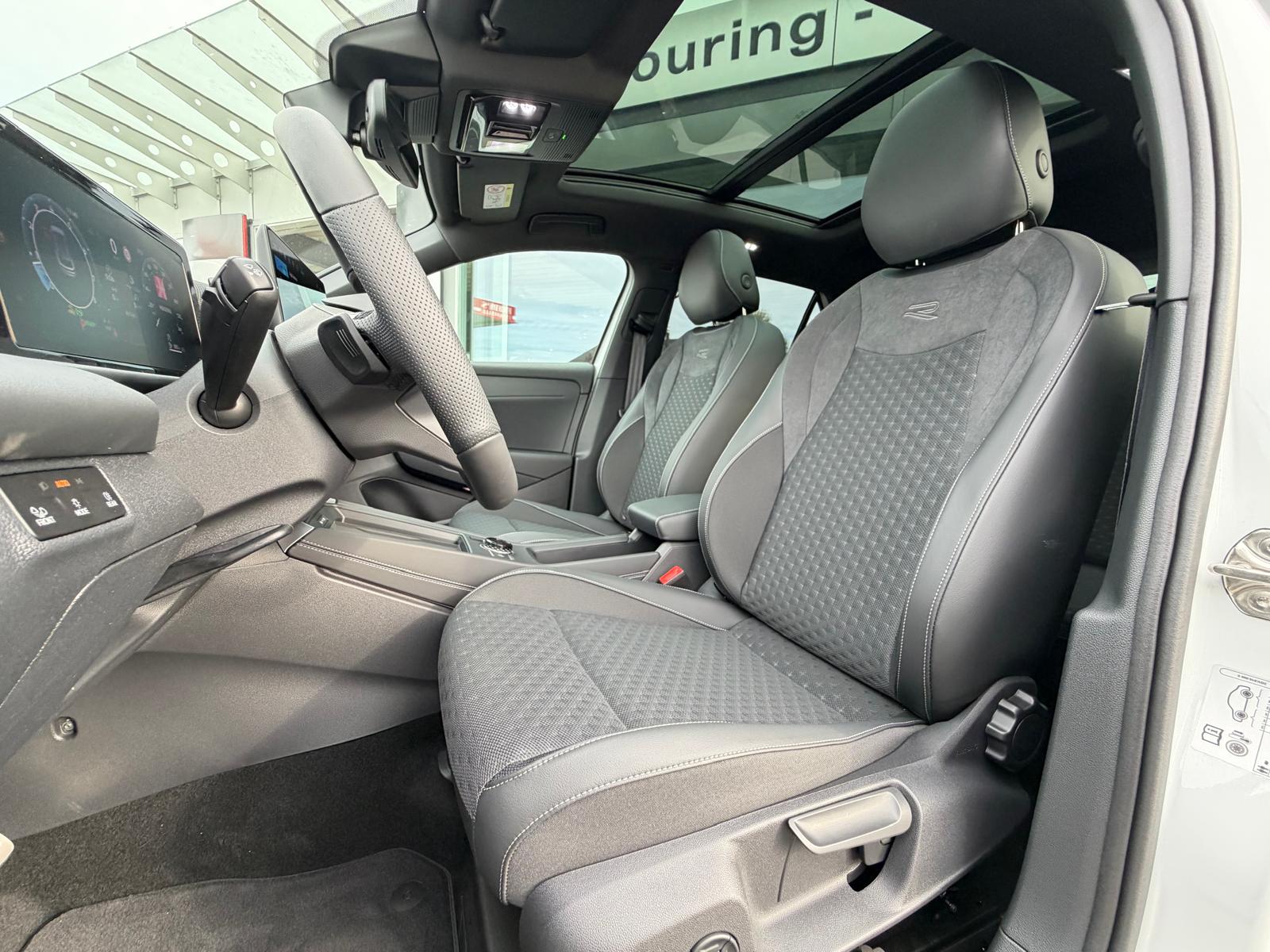 VW T-Roc 1.5 eTSI mHEV R-Line DSG-image-13