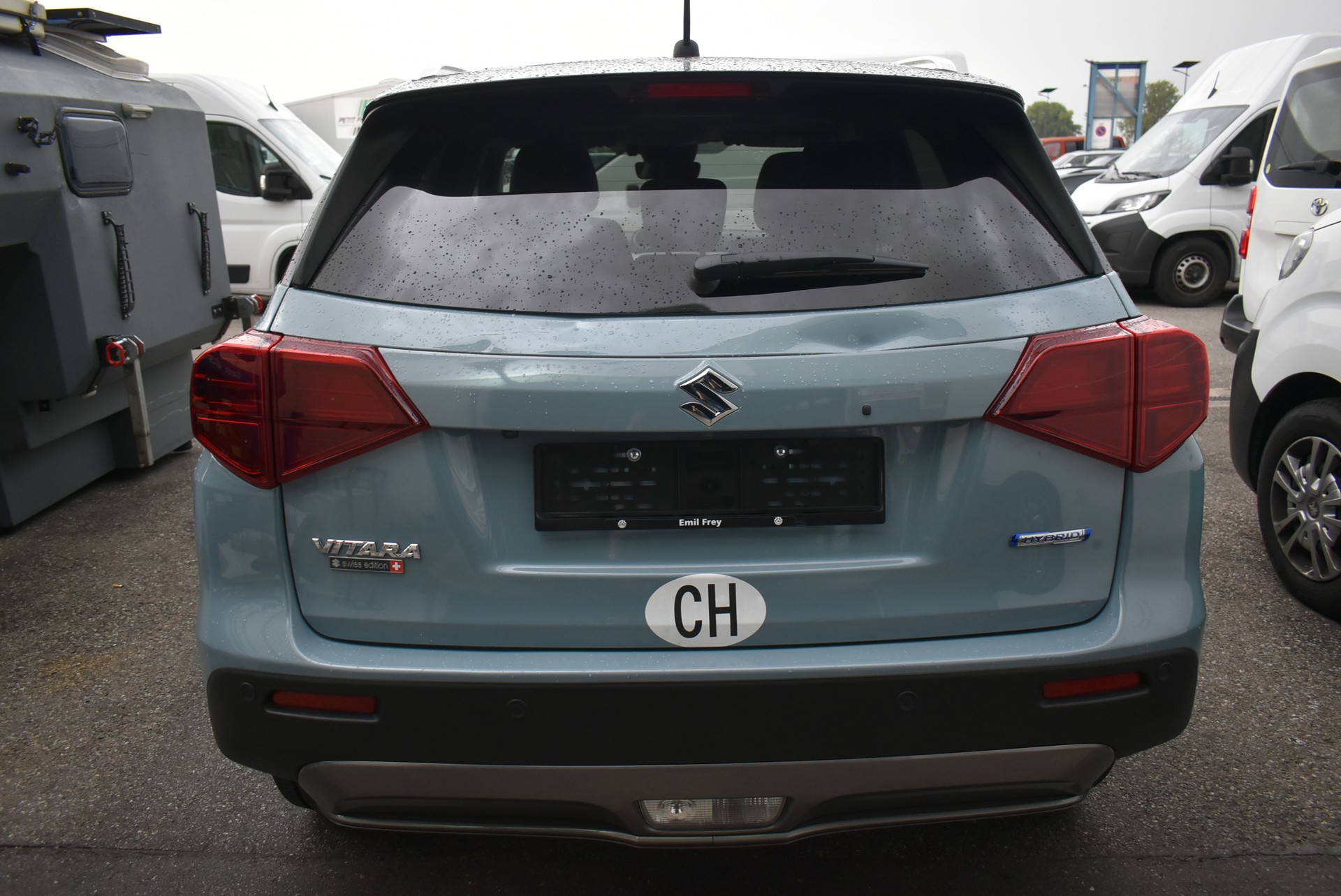 SUZUKI Vitara 1.4 Boosterjet Black Edition Top 4x4 Hybrid Automatic-image-6