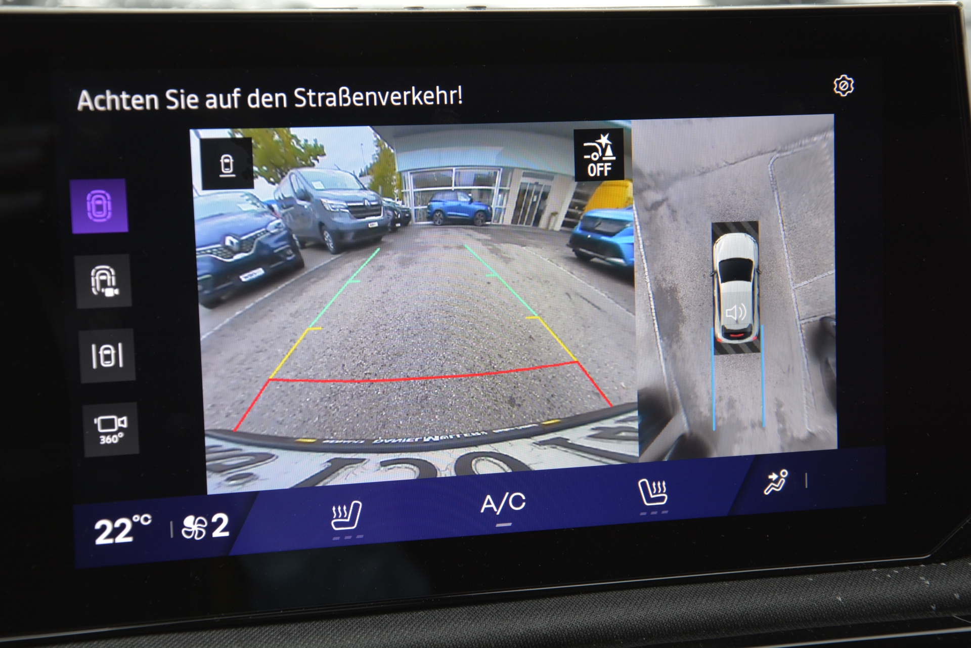 RENAULT CLIO techno full hybrid E-Tech 160-image-12