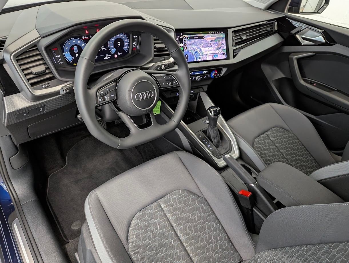 AUDI A1 Sportback 1.0 30 TFSI Allstreet S-Tronic*5J GAR 1.HAND SPORTSITZE SITZHEIZUNG GOOGLE-NAVI KLIMA*-image-4