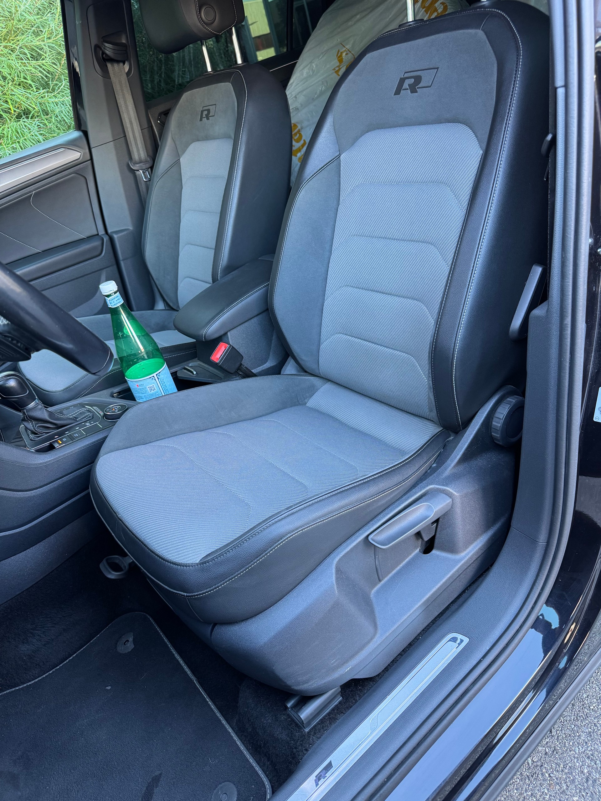 VW Tiguan 2.0TSI R-LINE 4Motion DSG-image-6