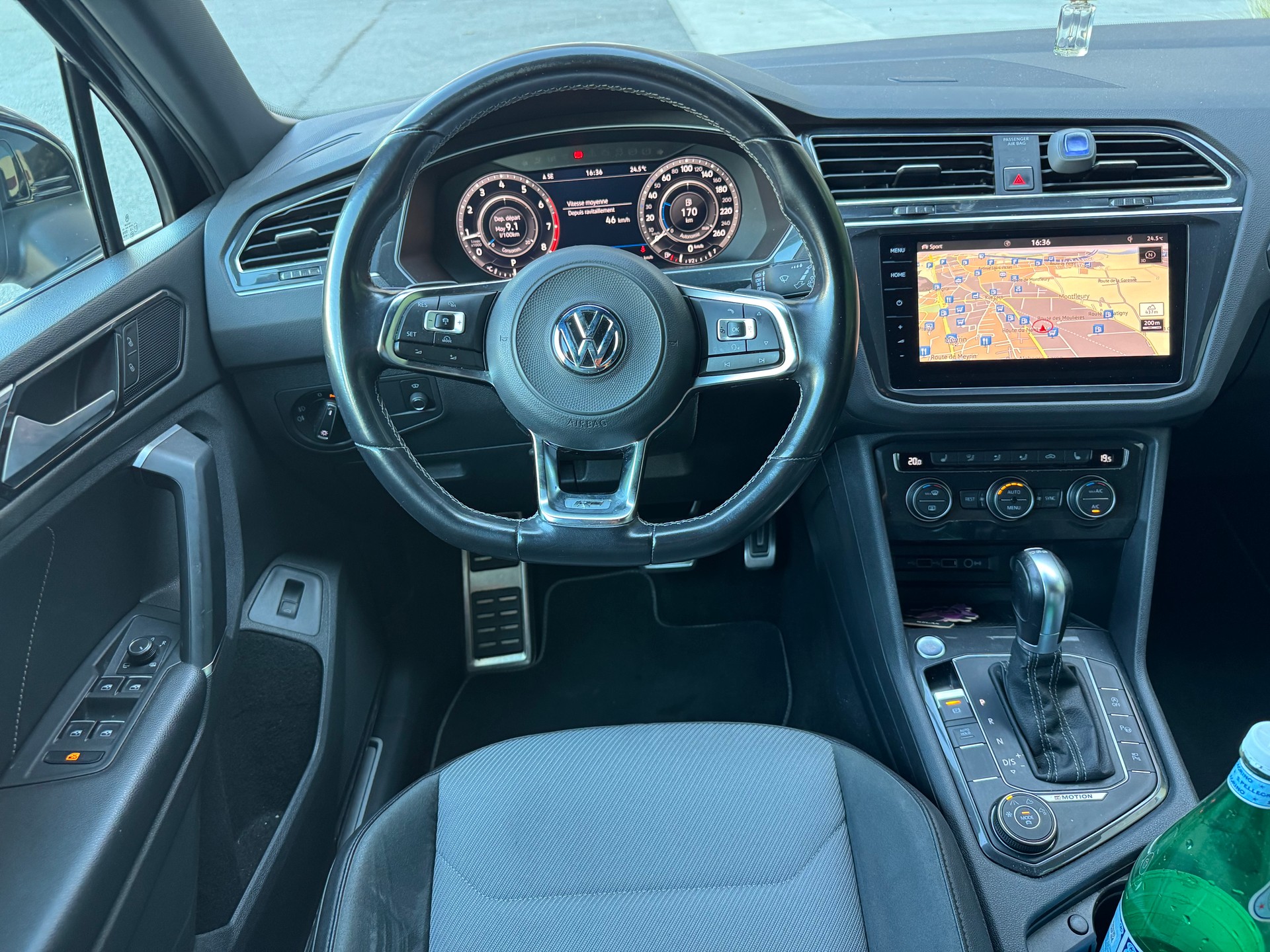 VW Tiguan 2.0TSI R-LINE 4Motion DSG-image-8