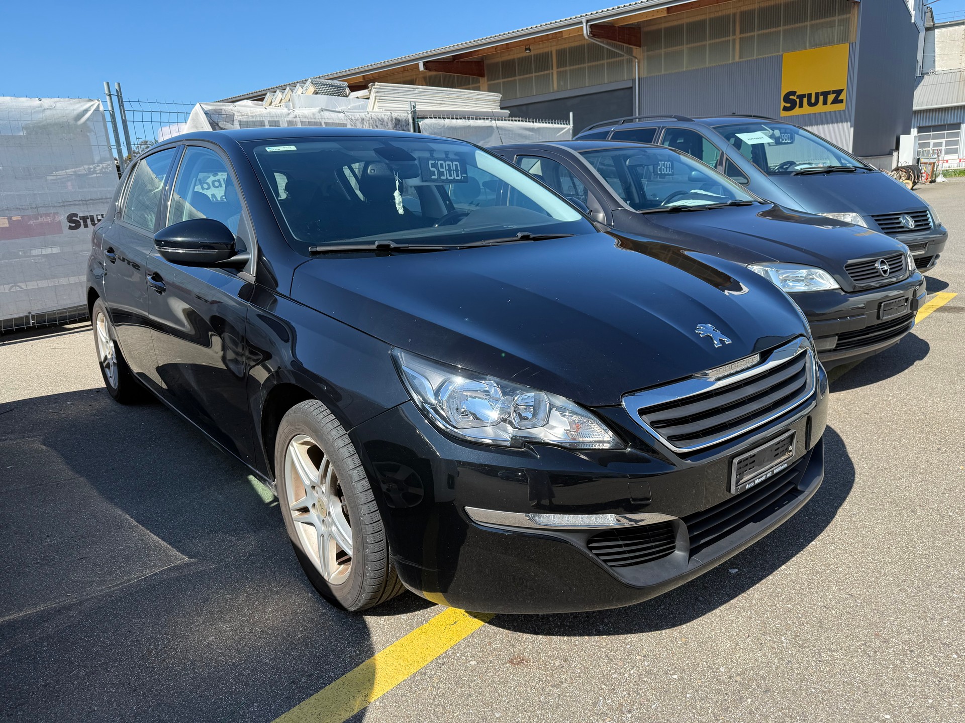PEUGEOT 308 1.2 THP Allure-image-2