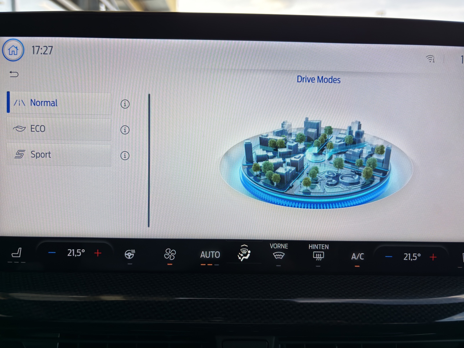 FORD Focus 1.0 MHEV ST-Line X Automat mit Rückfahrkamera, Head-Up Display & Side-Assist-image-24
