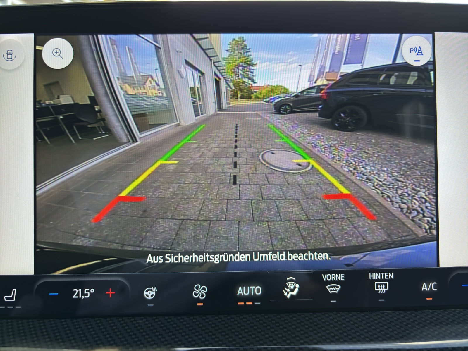 FORD Focus 1.0 MHEV ST-Line X Automat mit Rückfahrkamera, Head-Up Display & Side-Assist-image-18