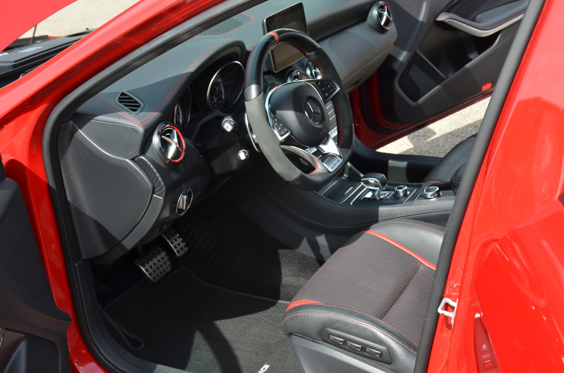 MERCEDES-BENZ A 45 AMG 4Matic Speedshift 7G-DCT-image-25