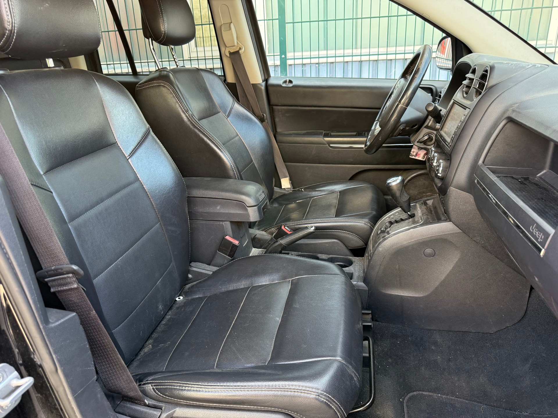 JEEP Compass 2.4 Limited CVT-image-9