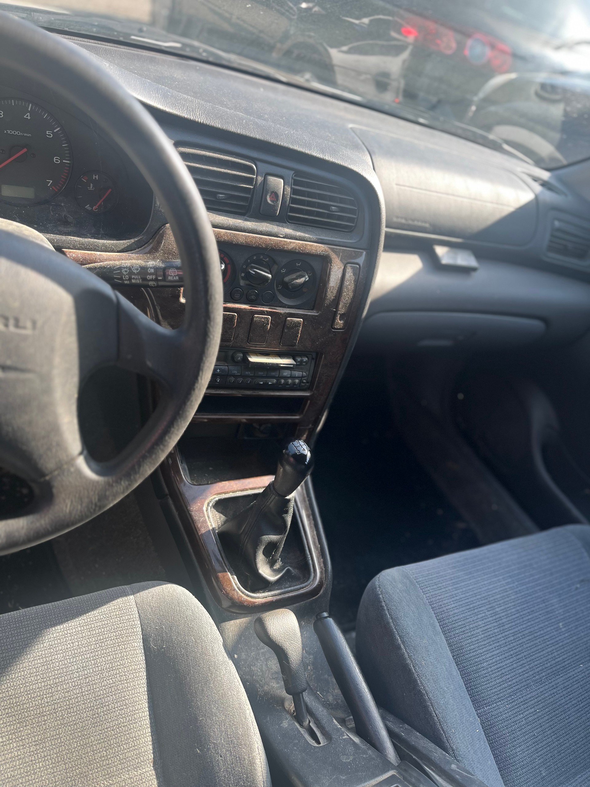 SUBARU Legacy 2.0 Swiss-image-7