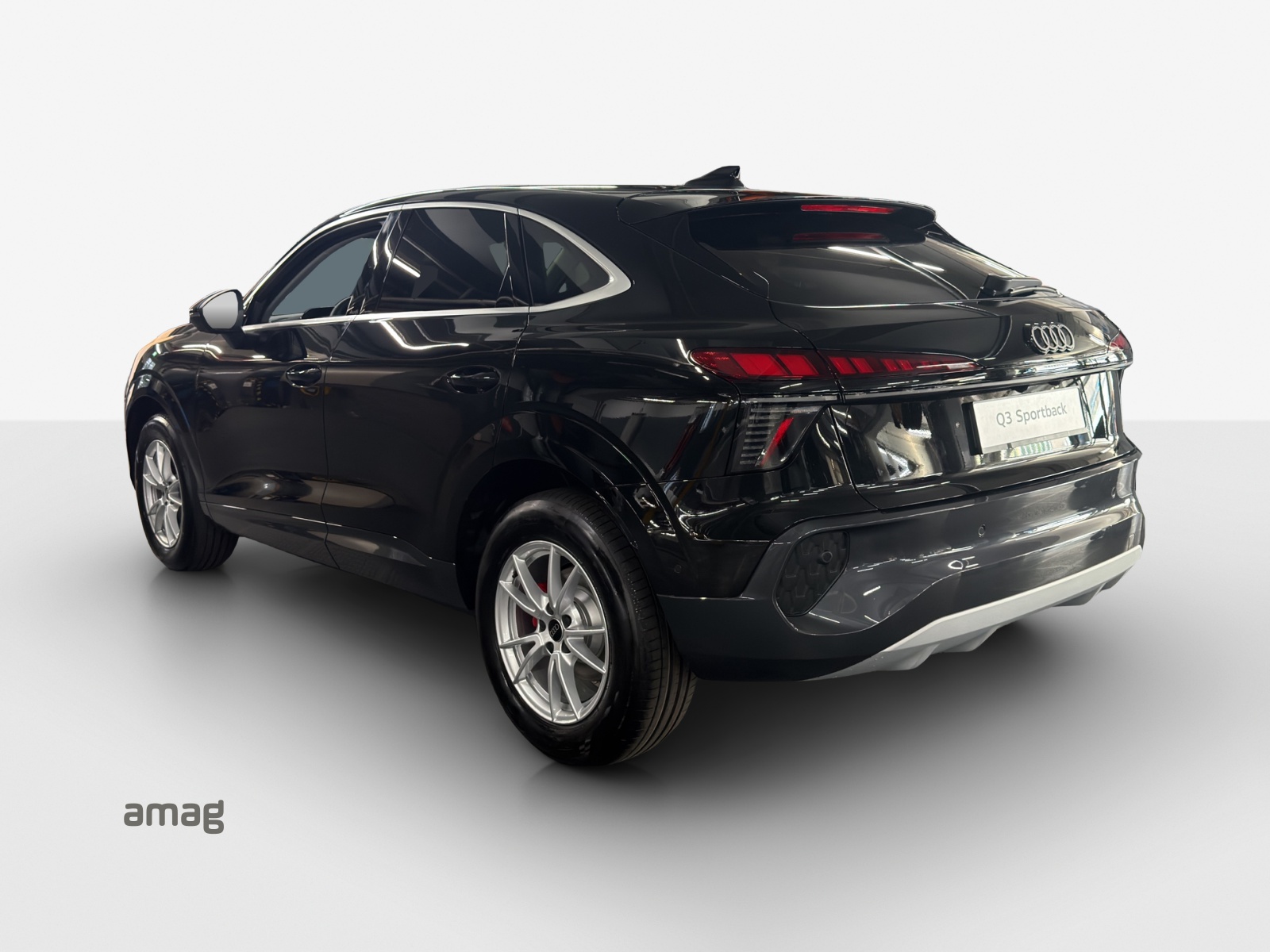 AUDI Q3 Sportback 110 kW TFSI S tronic-showroom-element-2