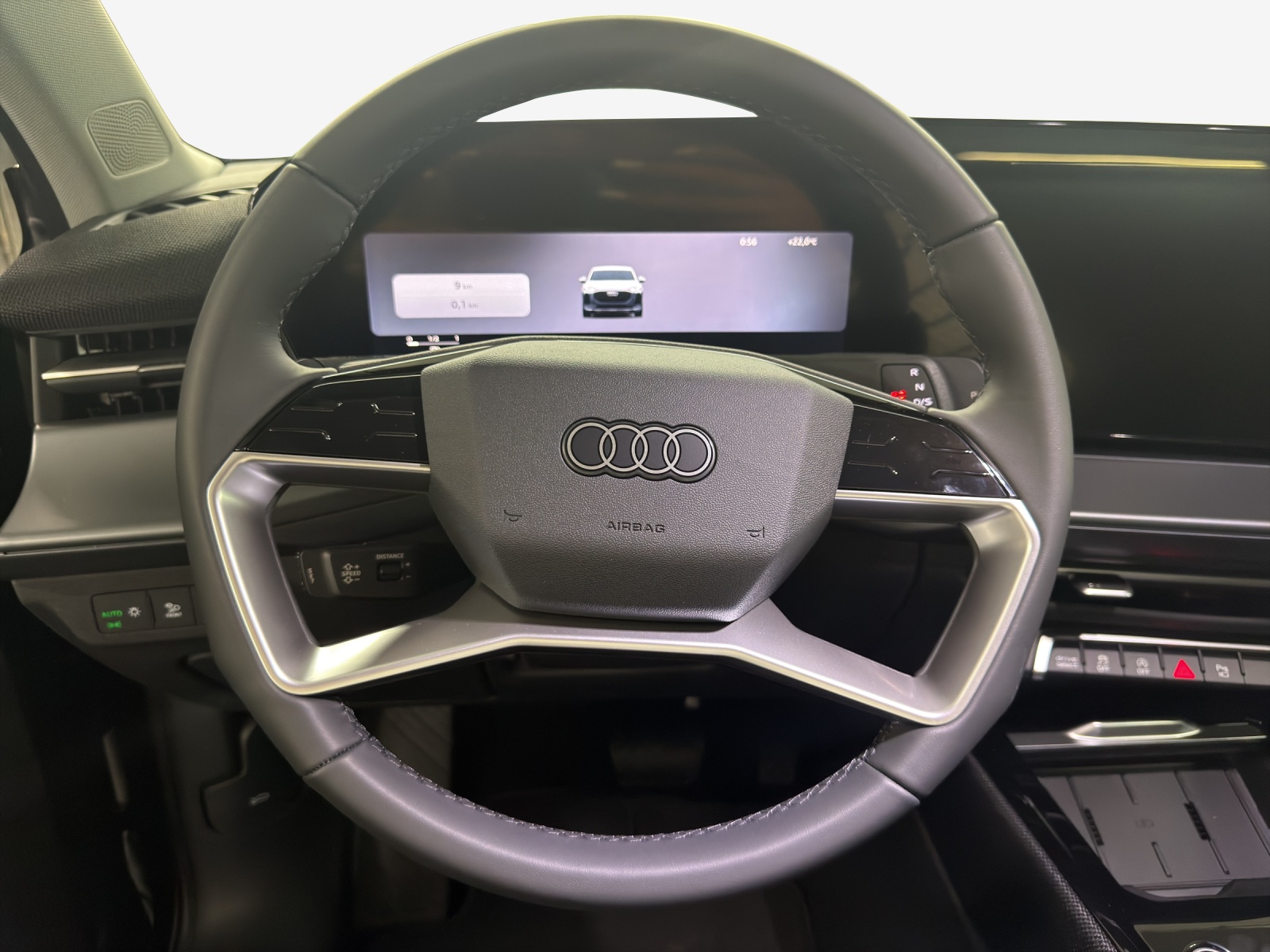 AUDI Q3 Sportback 110 kW TFSI S tronic-image-9