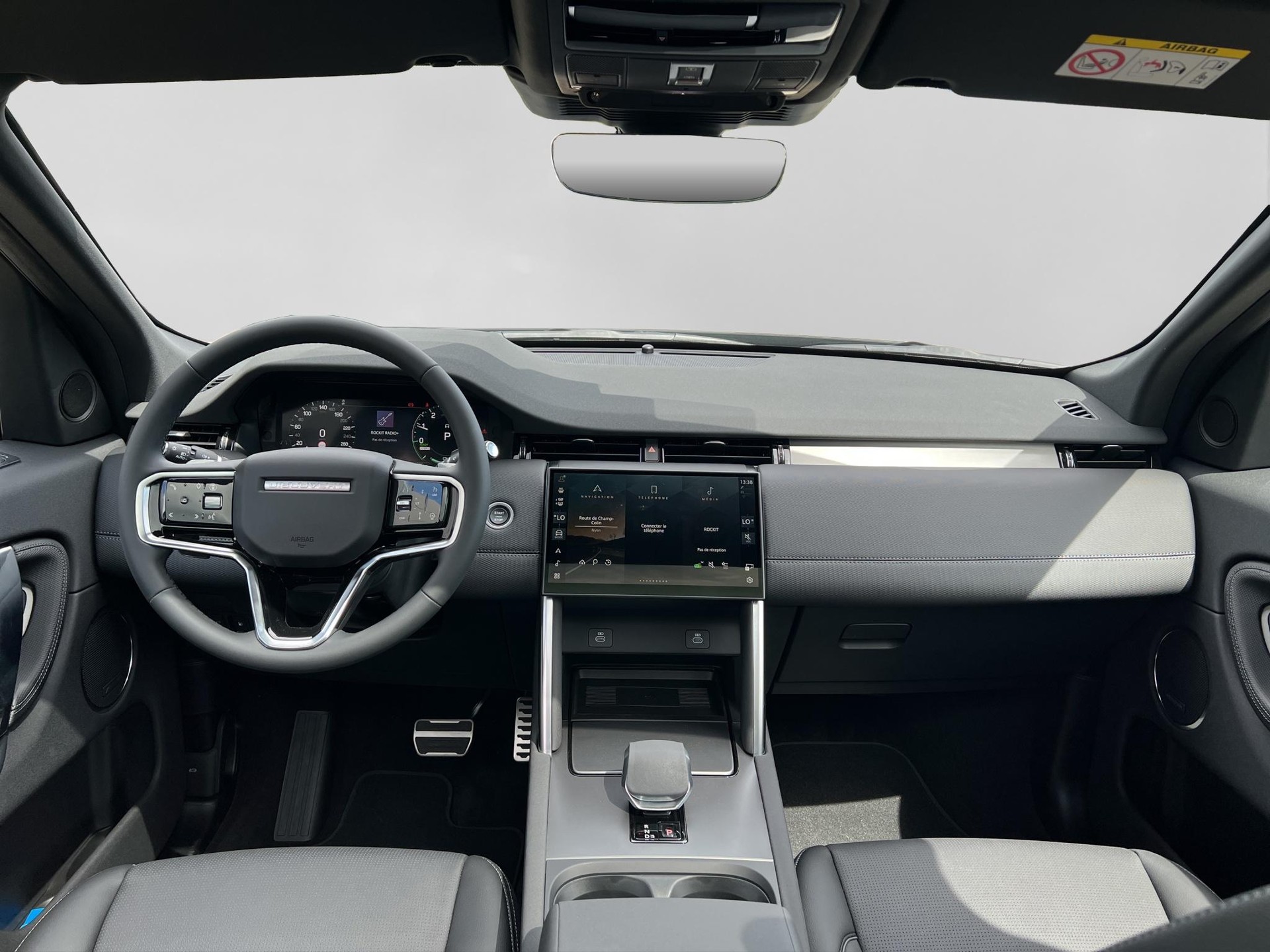 LAND ROVER Discovery Sport 1.5 T 270e Dynamic SE-image-7