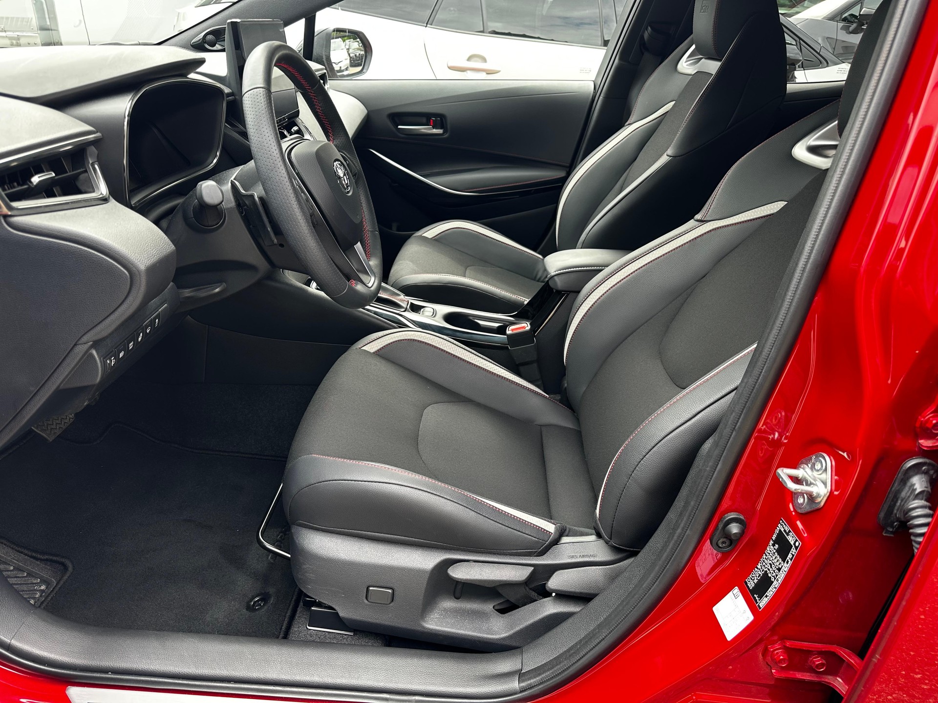 TOYOTA Corolla 2.0 HSD GR Sport-image-7