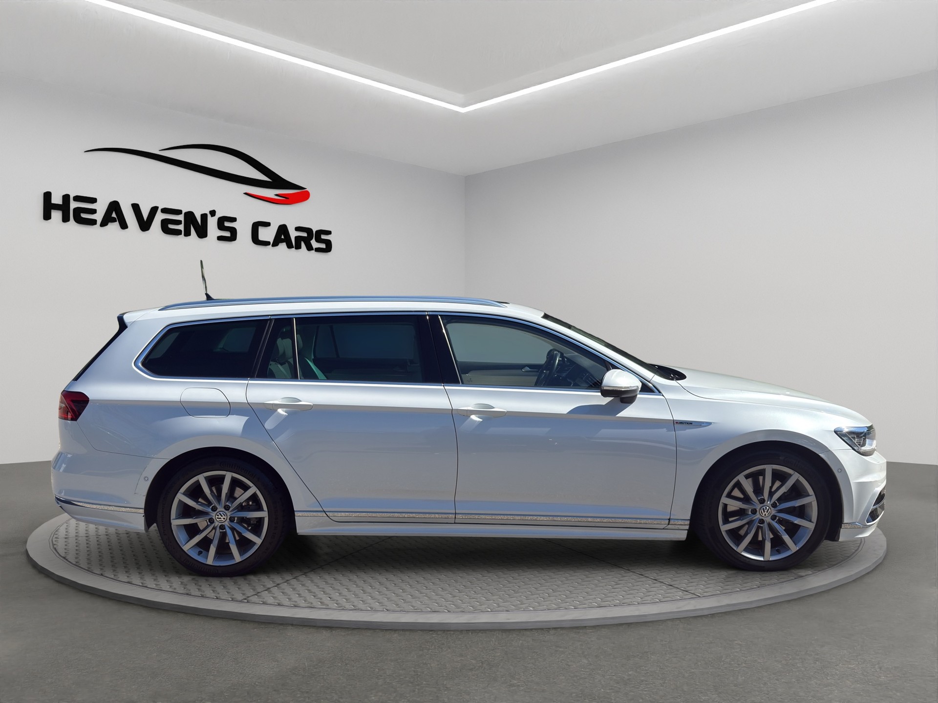 VW Passat Variant 2.0 TSI BMT Highline 4Motion DSG-image-5