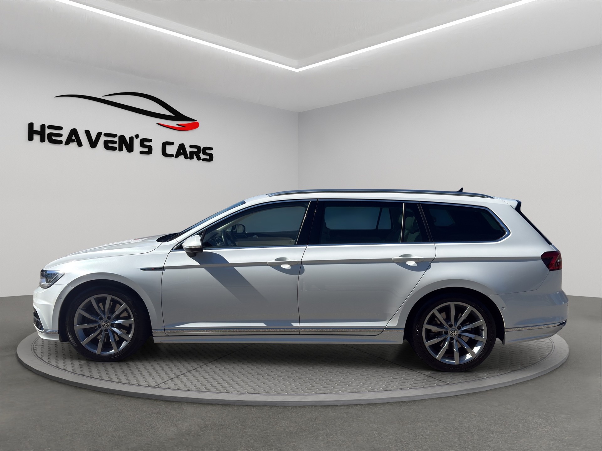 VW Passat Variant 2.0 TSI BMT Highline 4Motion DSG-image-4