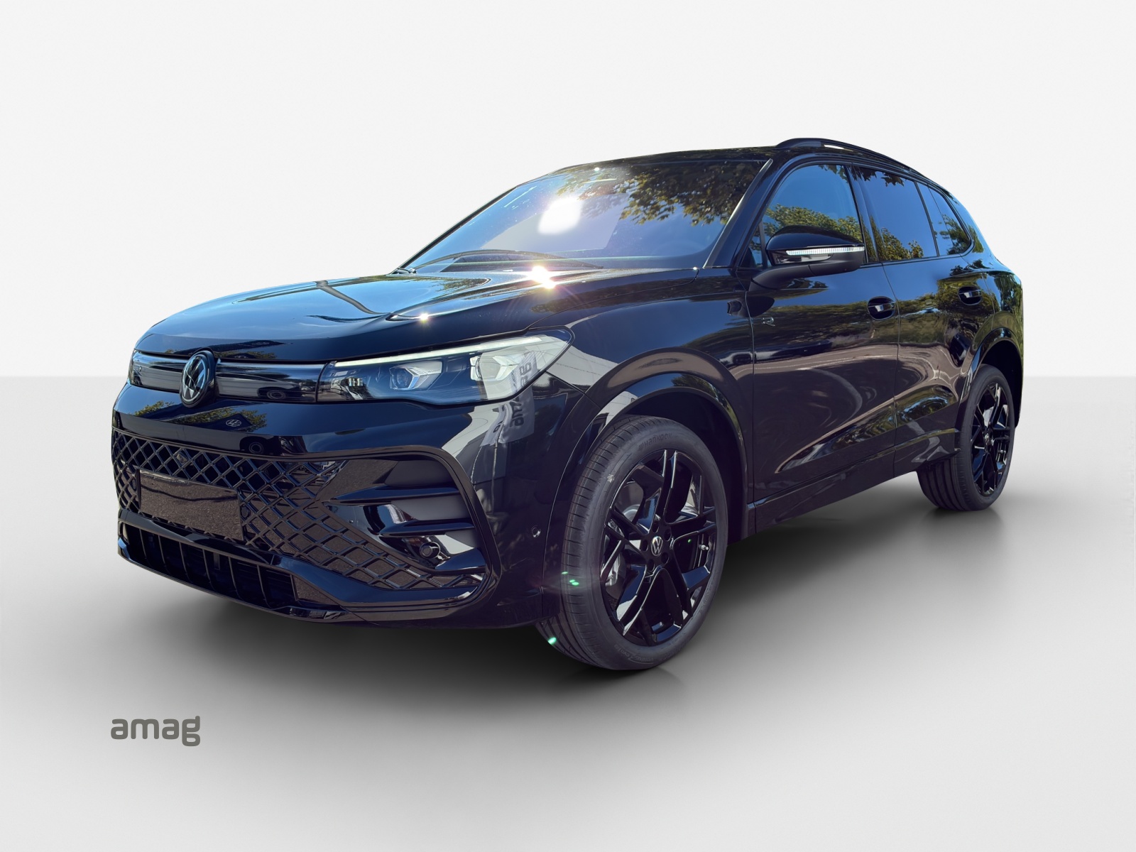 VW Tiguan 2.0 TSI DSG R-Line 4Motion-image-0