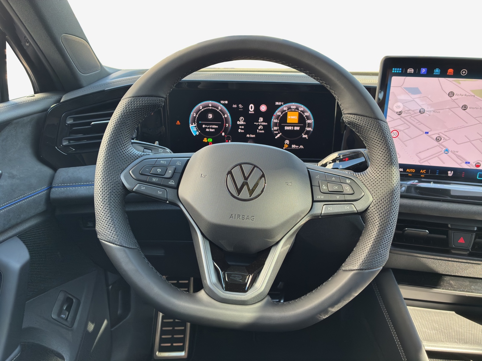 VW Tiguan 2.0 TSI DSG R-Line 4Motion-image-9