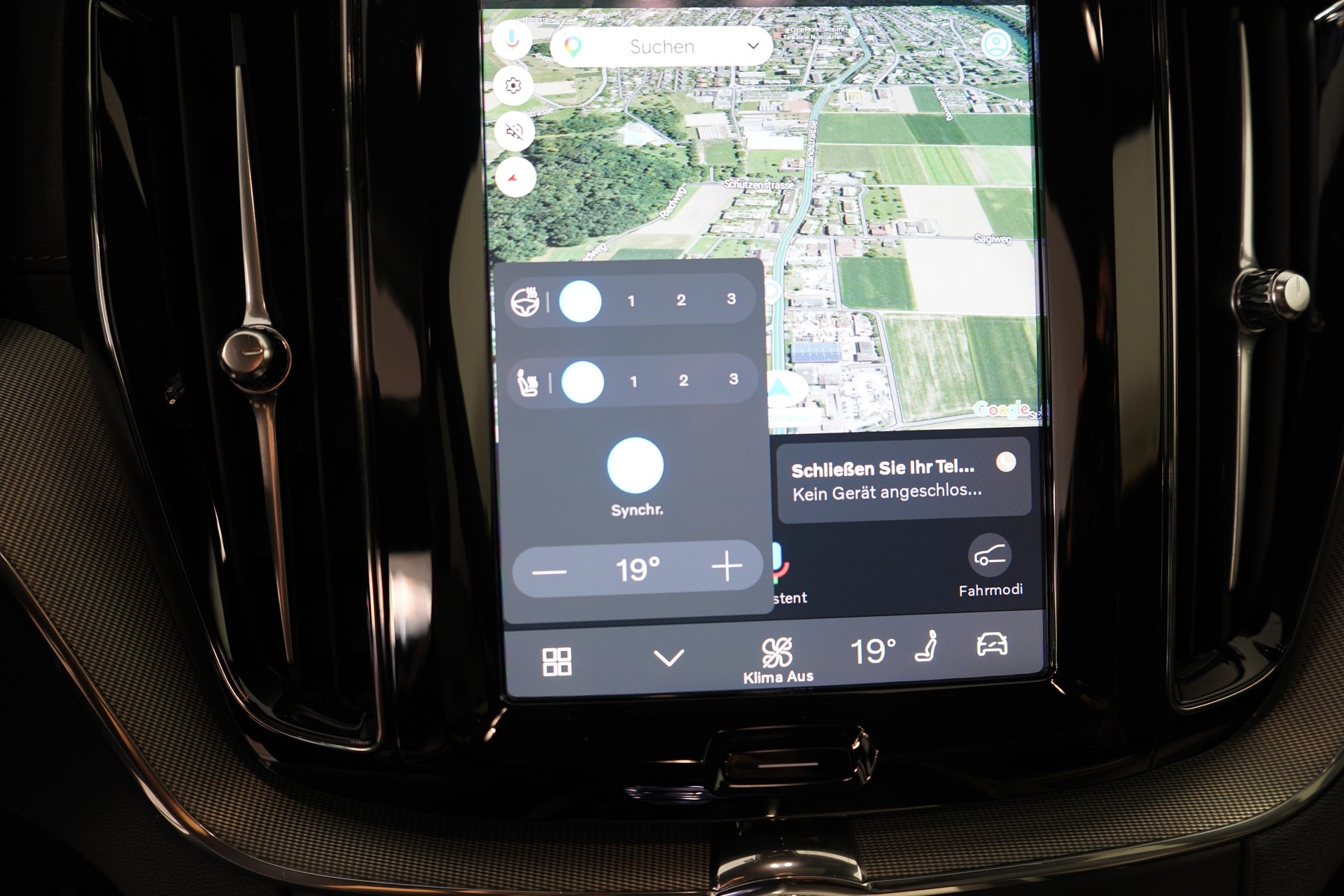 VOLVO XC60 2.0 B5 MH Ultra Black Edition AWD-image-16