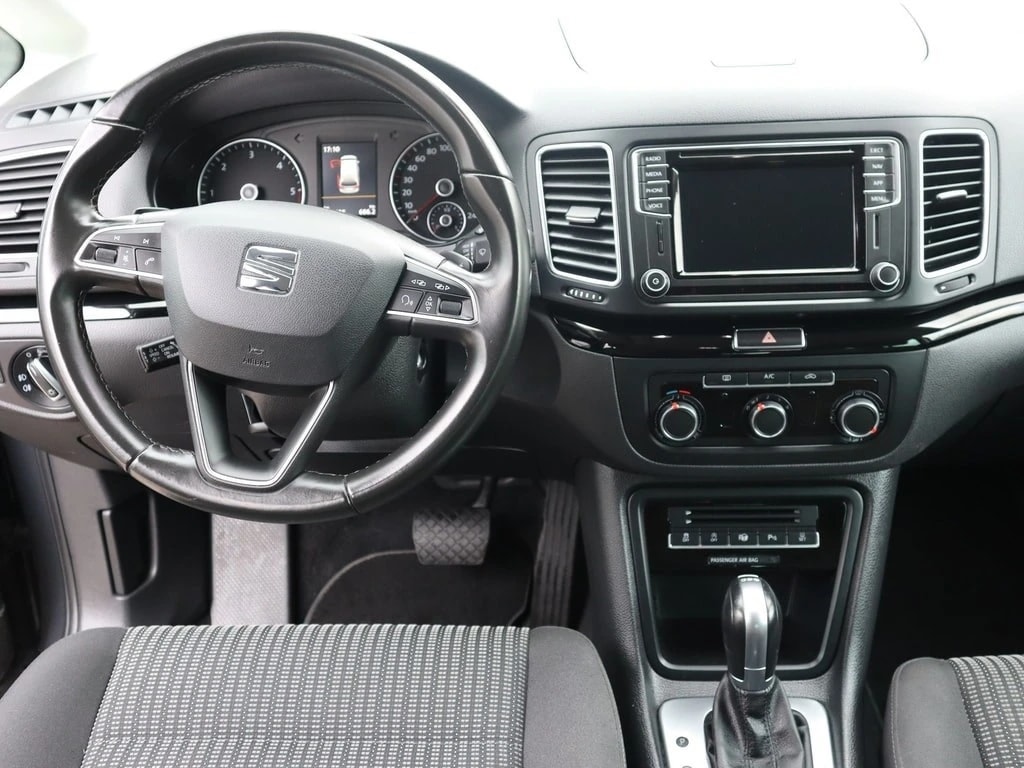 SEAT Alhambra 2.0 TDI DSG Style ** Navi mit RF-Kamera ** Frisch ab MFK & Service ** 177 Ps neu Modell **-image-10