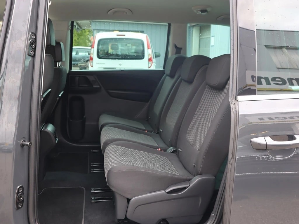 SEAT Alhambra 2.0 TDI DSG Style ** Navi mit RF-Kamera ** Frisch ab MFK & Service ** 177 Ps neu Modell **-image-12