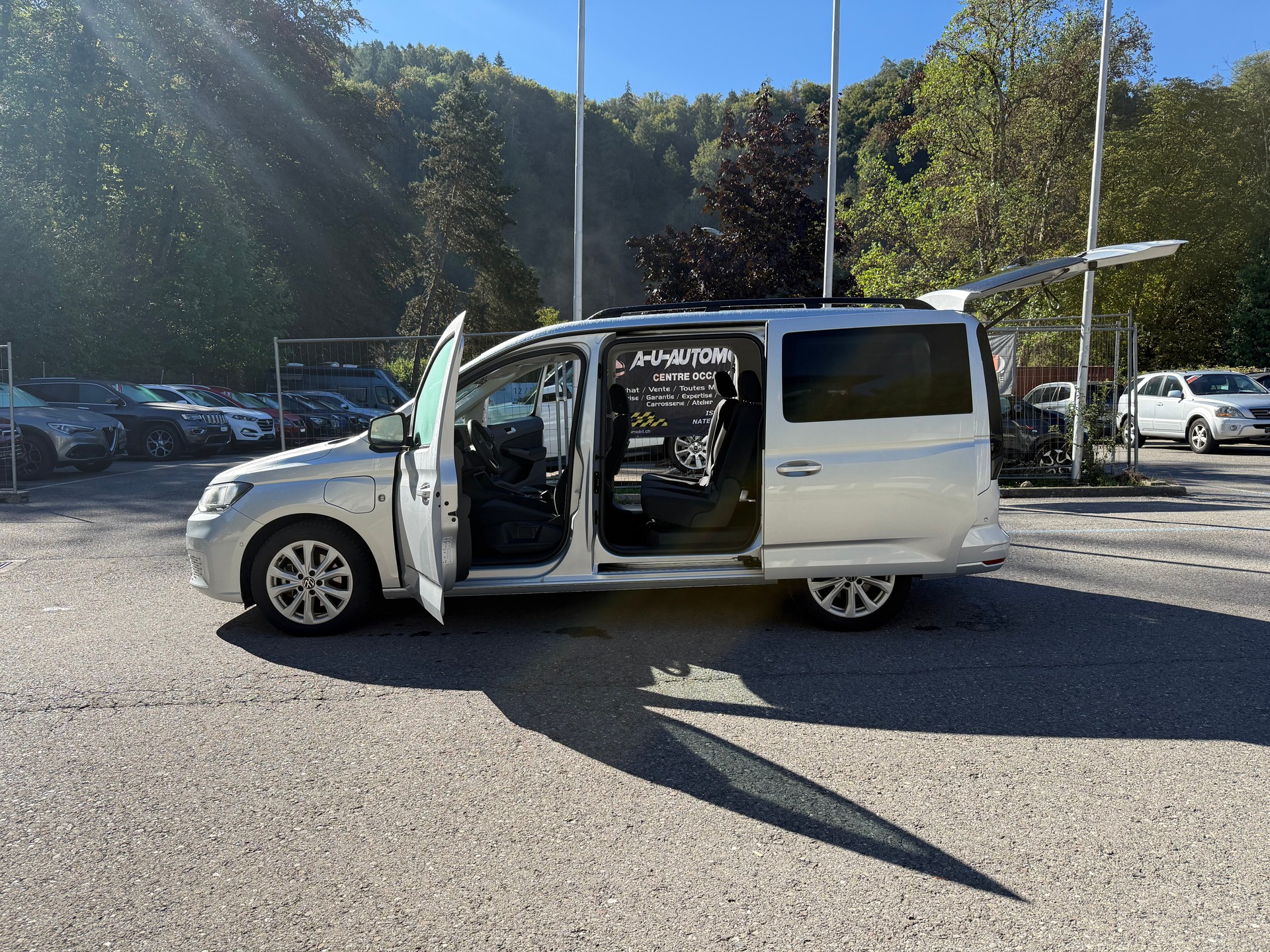 VW VW CADDY-image-15