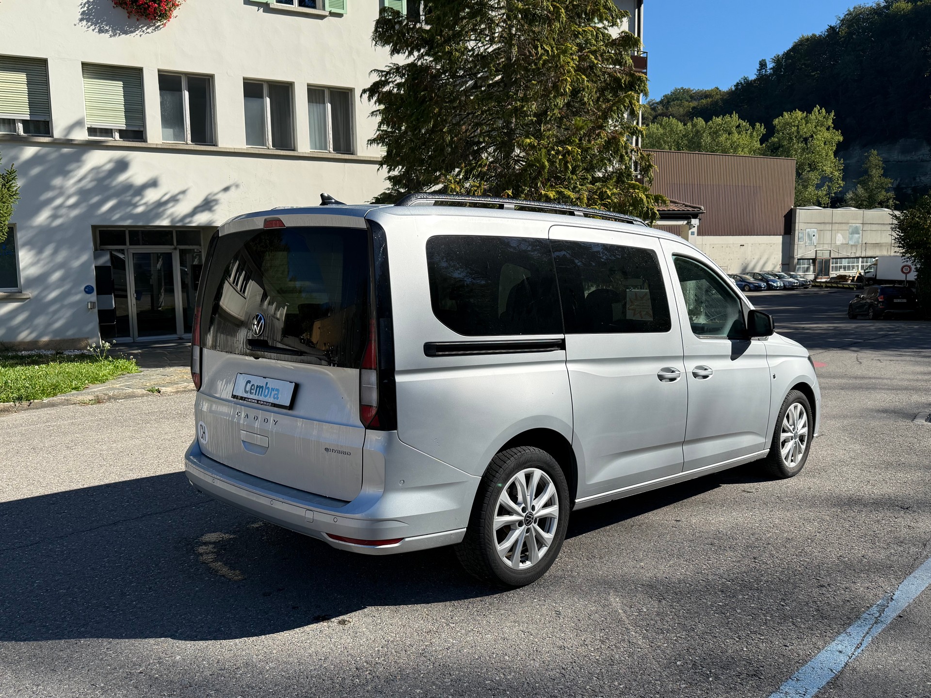 VW VW CADDY-image-5