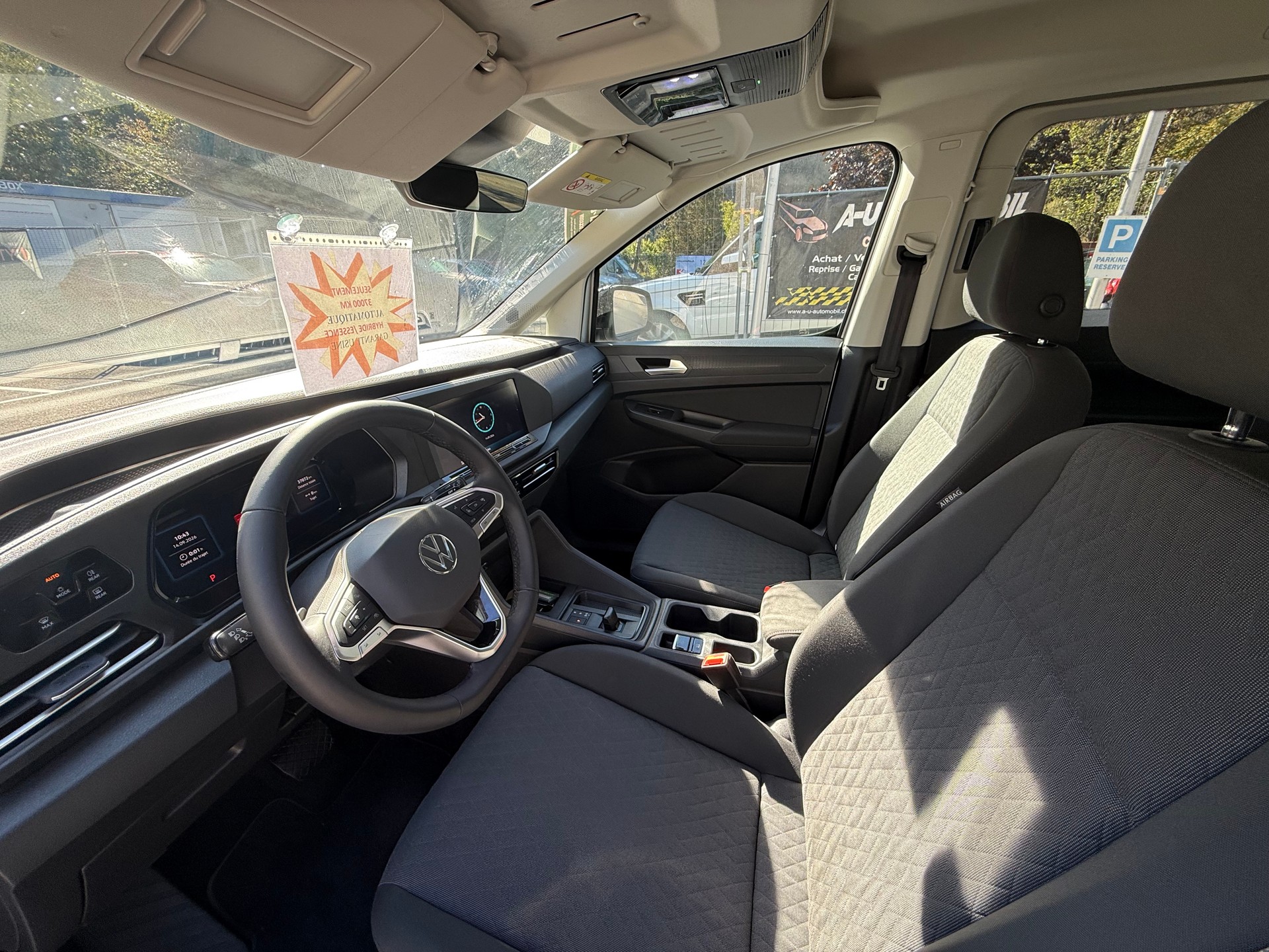 VW VW CADDY-image-8