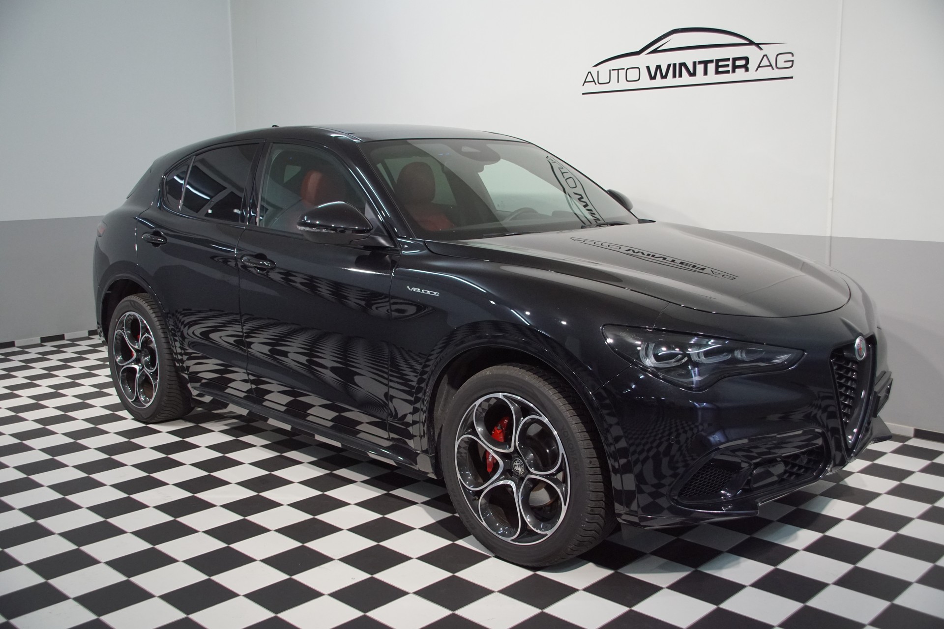 ALFA ROMEO Stelvio 2.0 Veloce Q4 AT8 +SKY swiss-image-3