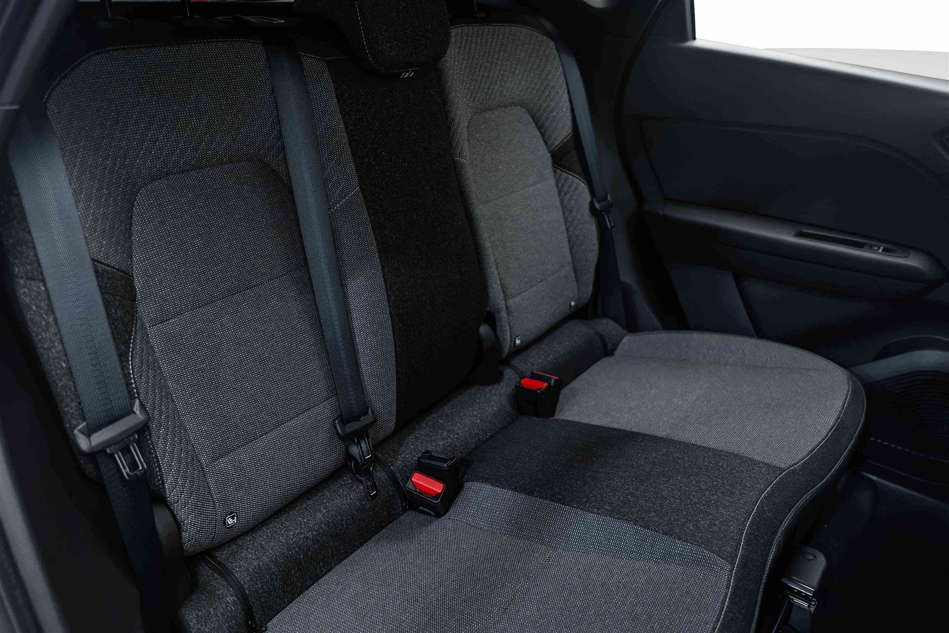 RENAULT Captur 1.8 E-Tech 160 Techno DHT-Automat-image-13