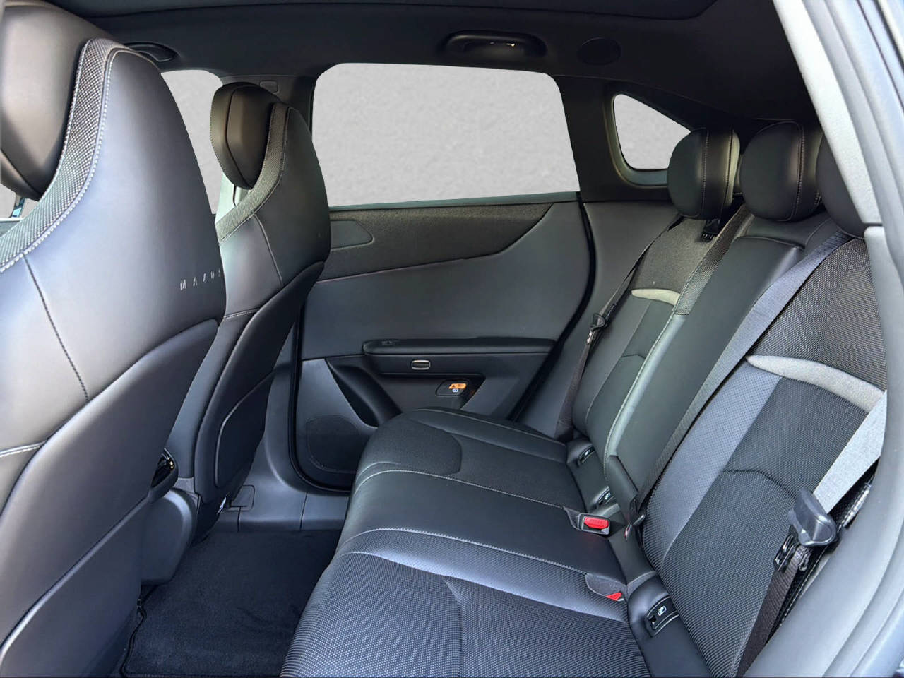 MAZDA CX-6e Takumi-image-6