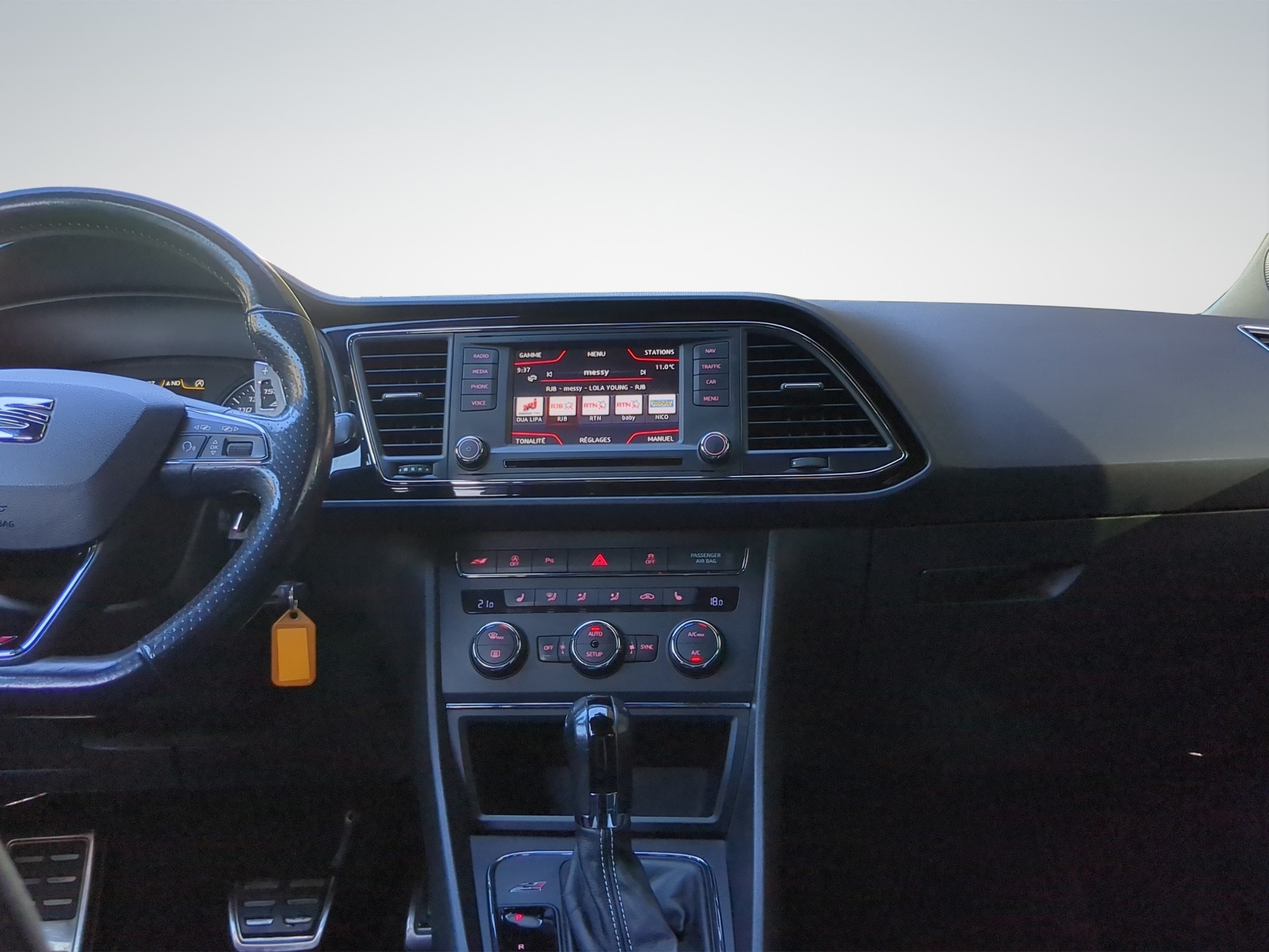 SEAT Leon 2.0 TSI Cupra 280 DSG-image-10