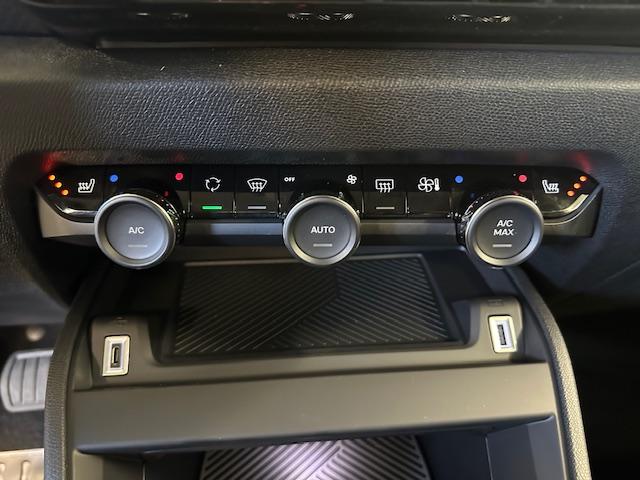 CITROEN C4 1.2 Hybrid Collection-image-8