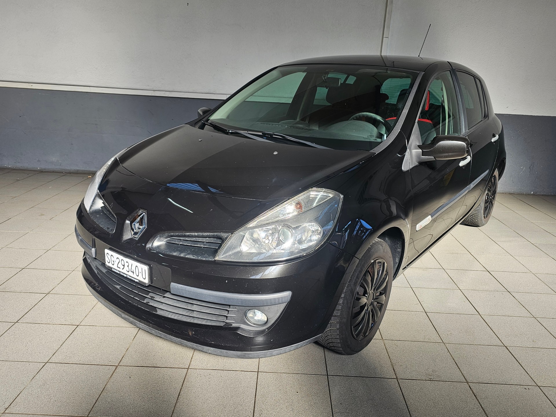RENAULT Clio 1.2 16V Turbo Rip Curl-image-1