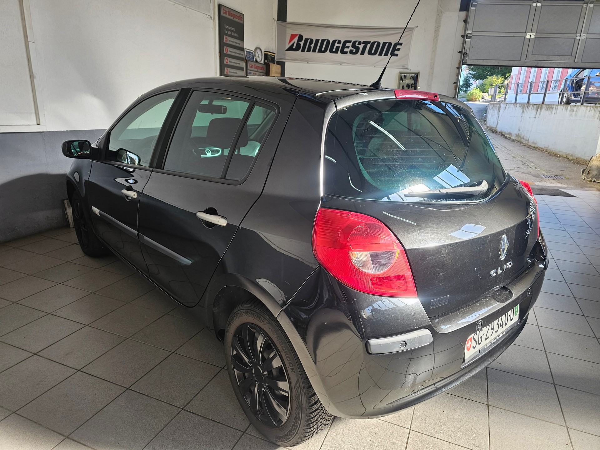RENAULT Clio 1.2 16V Turbo Rip Curl-image-5