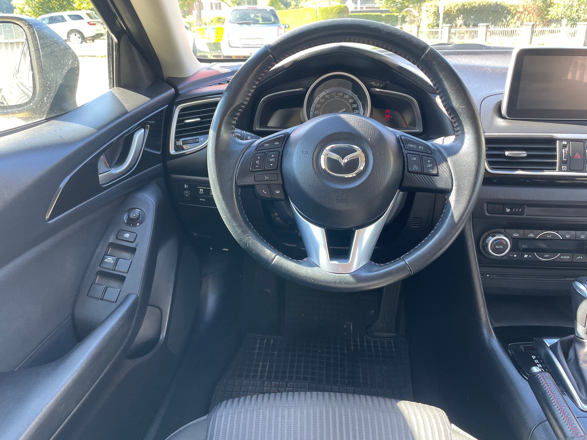 MAZDA 3 2.0 16V Revolution Activematic-image-9