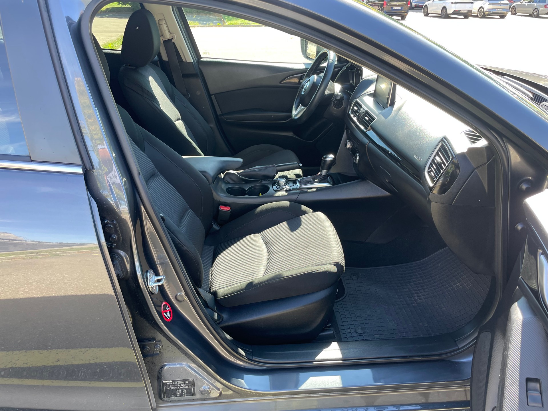 MAZDA 3 2.0 16V Revolution Activematic-image-11