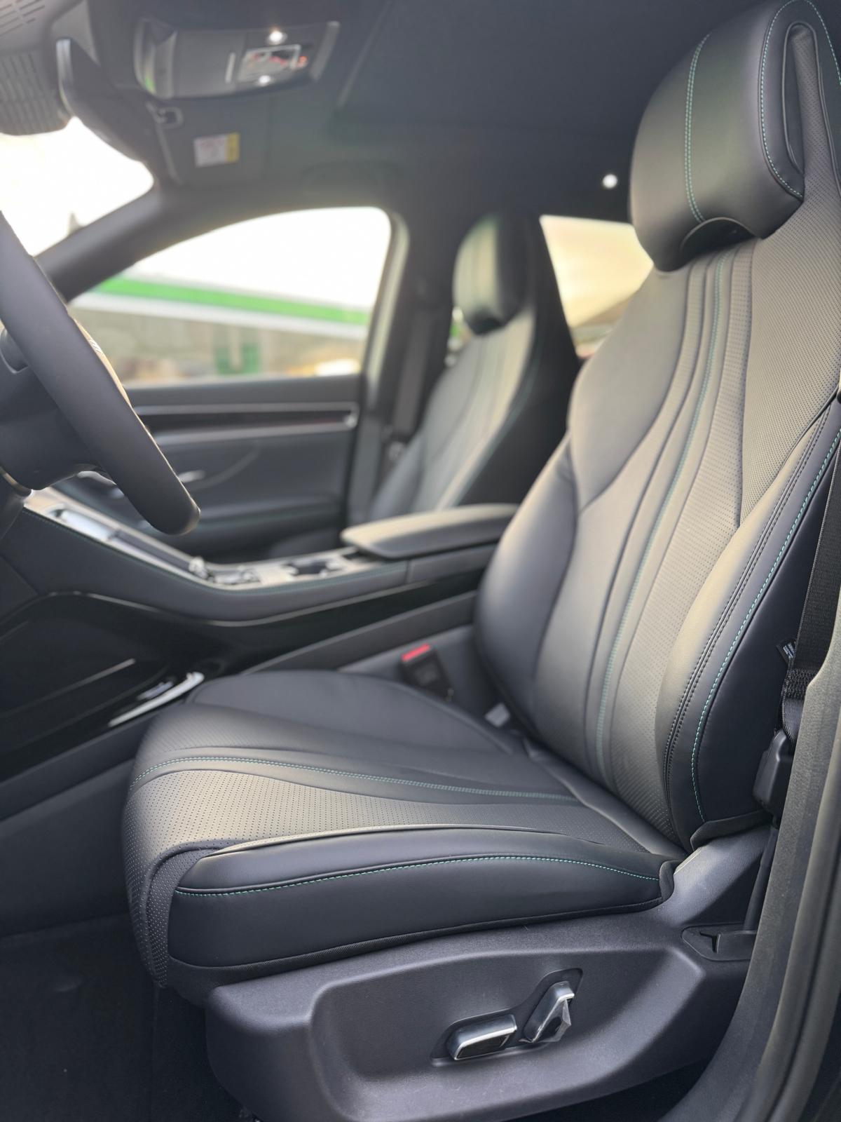 BYD Seal U DM-i Design AWD-image-9