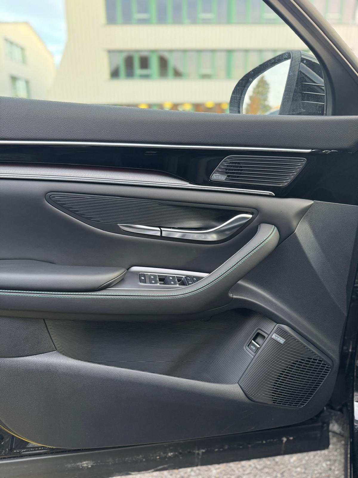 BYD Seal U DM-i Design AWD-image-11