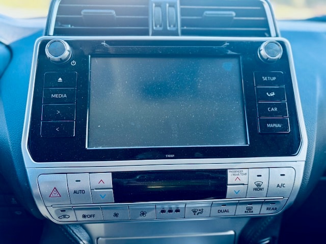 TOYOTA 2.8 D 177 Comfort-image-12