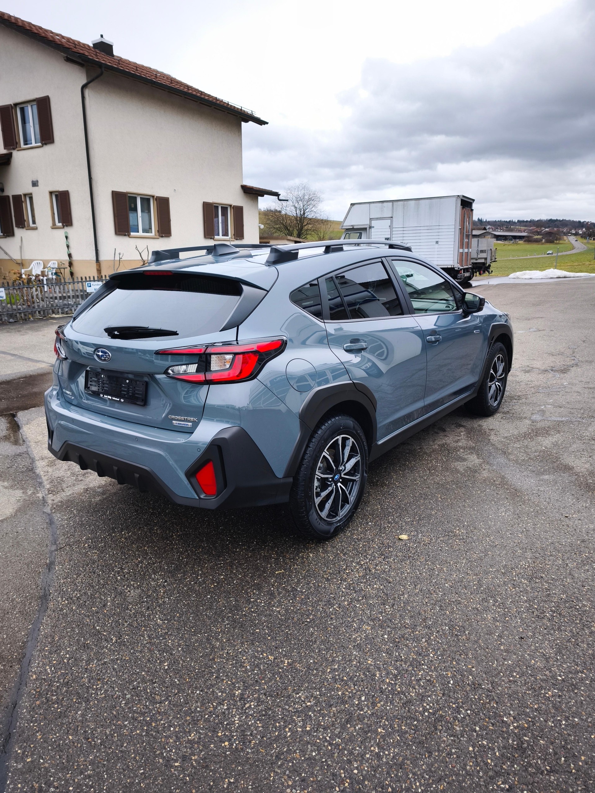 SUBARU Crosstrek 2.0i e-Boxer Swiss Plus-image-5