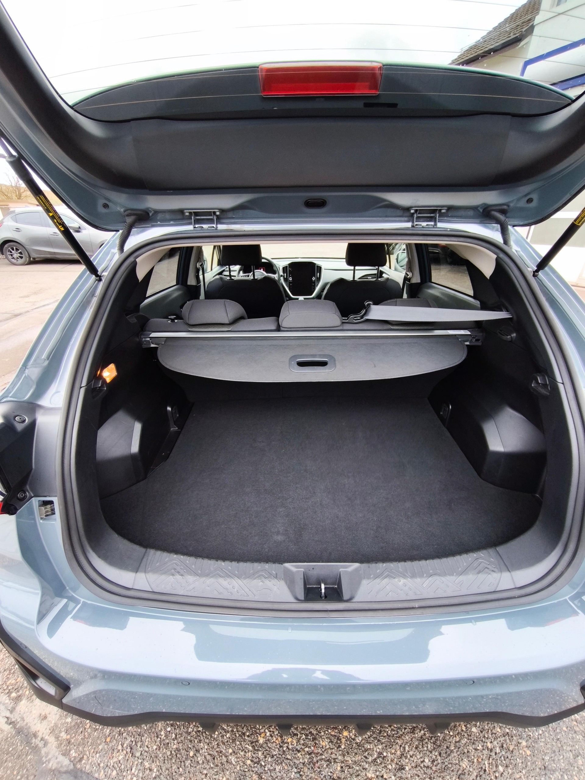 SUBARU Crosstrek 2.0i e-Boxer Swiss Plus-image-15